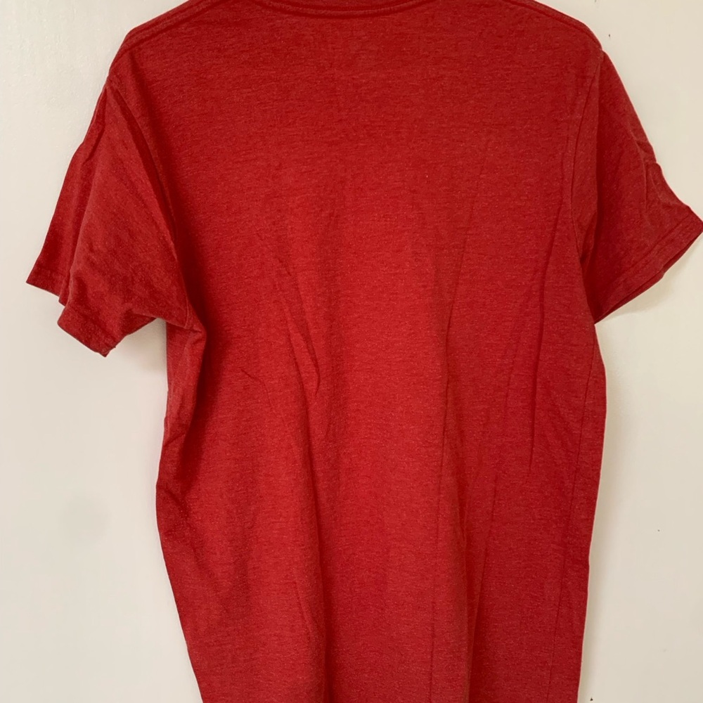 University of Wisconsin-Madison Badgers Red Tee Shirt - Picture 2 of 4